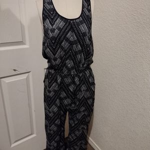 Iris los Angeles black/white jumpsuit sz L